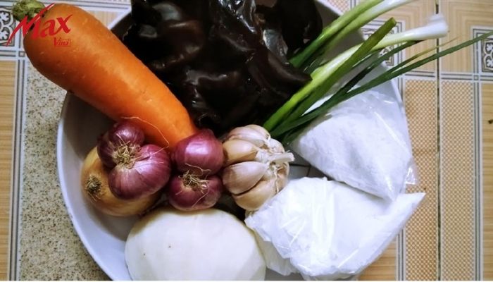 sơ chế nguyên liệu làm bánh cuốn